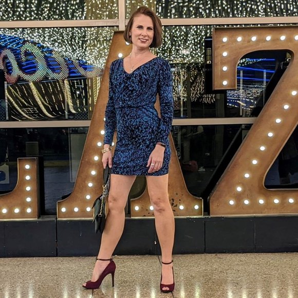 I ❤️ Dresses! - Picture 4 of 6